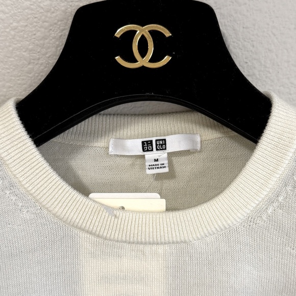 NWT 100% Cashmere Uniqlo White Crew Neck Long Sleeve Sweater Top - Picture 7 of 7